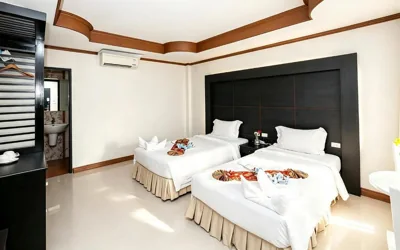 デラックス・ダブルまたはツインルーム — Blue Carina Hotel Phuket