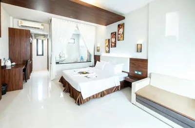 スーペリアキングルーム — Blue Carina Hotel Phuket